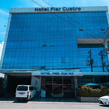 Hotel Pier Cuatro Cebu Kültér fotó