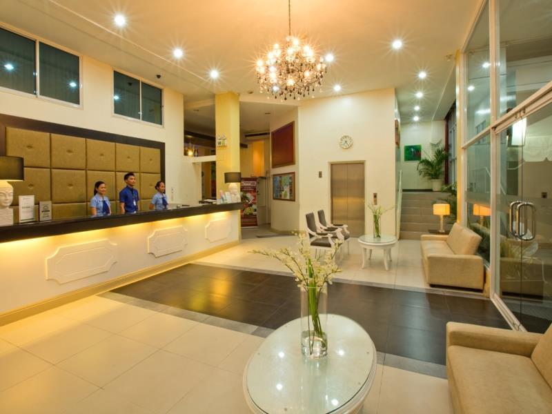 Hotel Pier Cuatro Cebu Kültér fotó